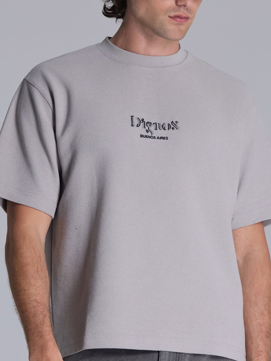 Sencillez con actitud: el estilo que propone